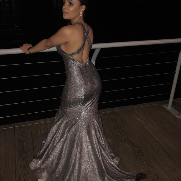 Dresses & Skirts - Prom dress